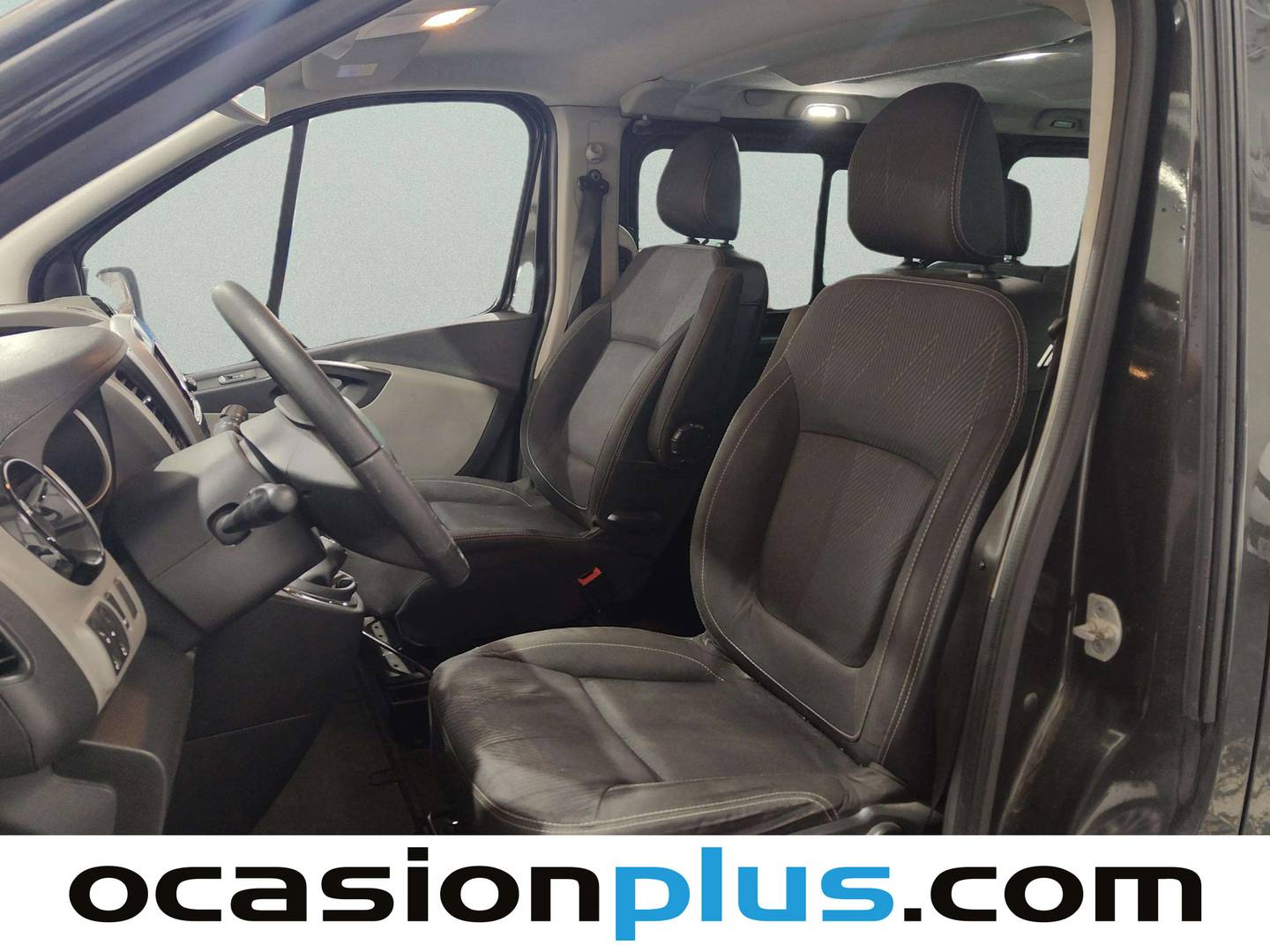 Foto asientos delanteros Renault Trafic Renault Trafic Passenger Passenger Energy dCi (125 CV)
