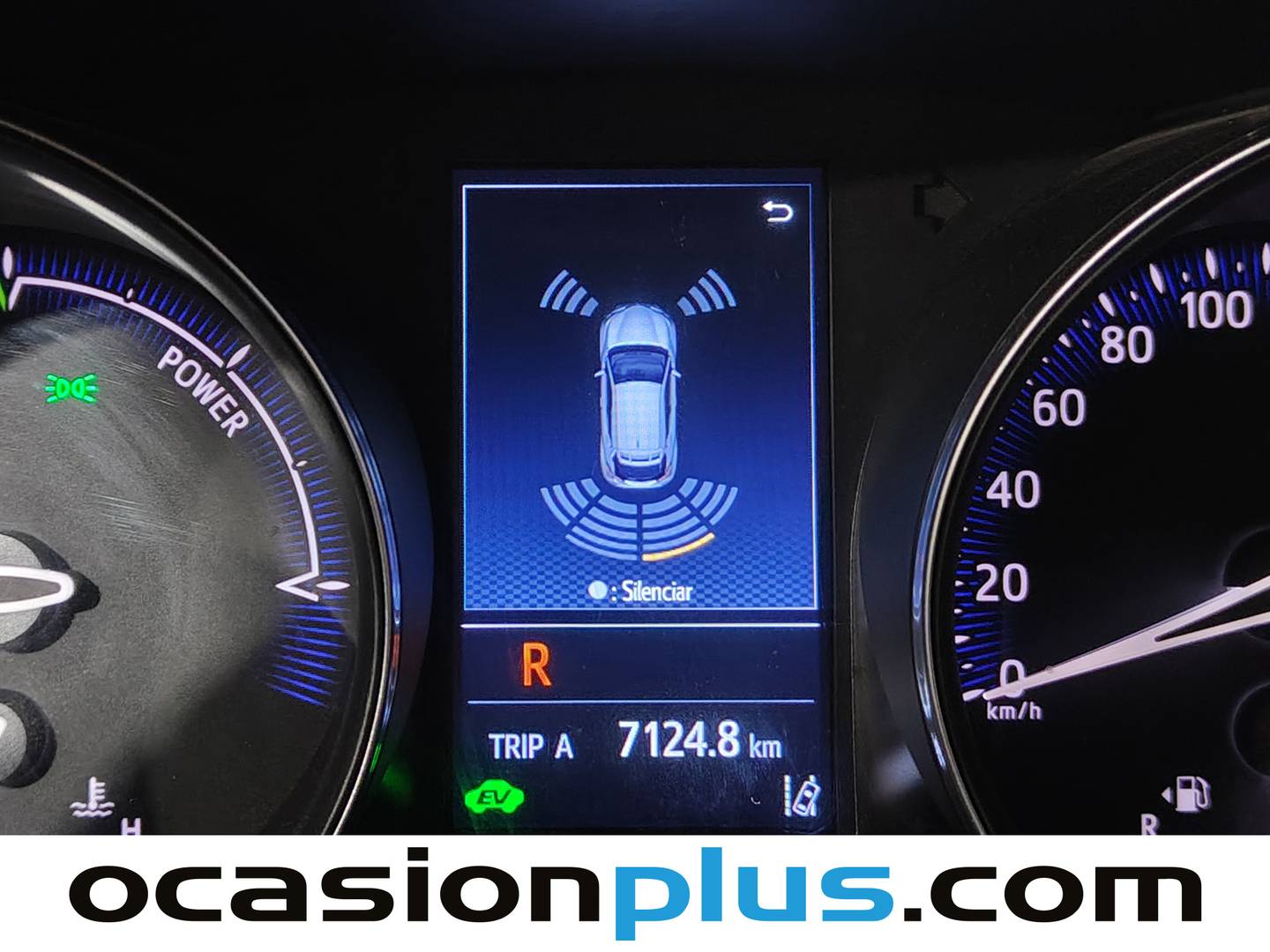 Equipamiento del Toyota C-HR Toyota C-HR 1.8 125H Advance (122 CV)