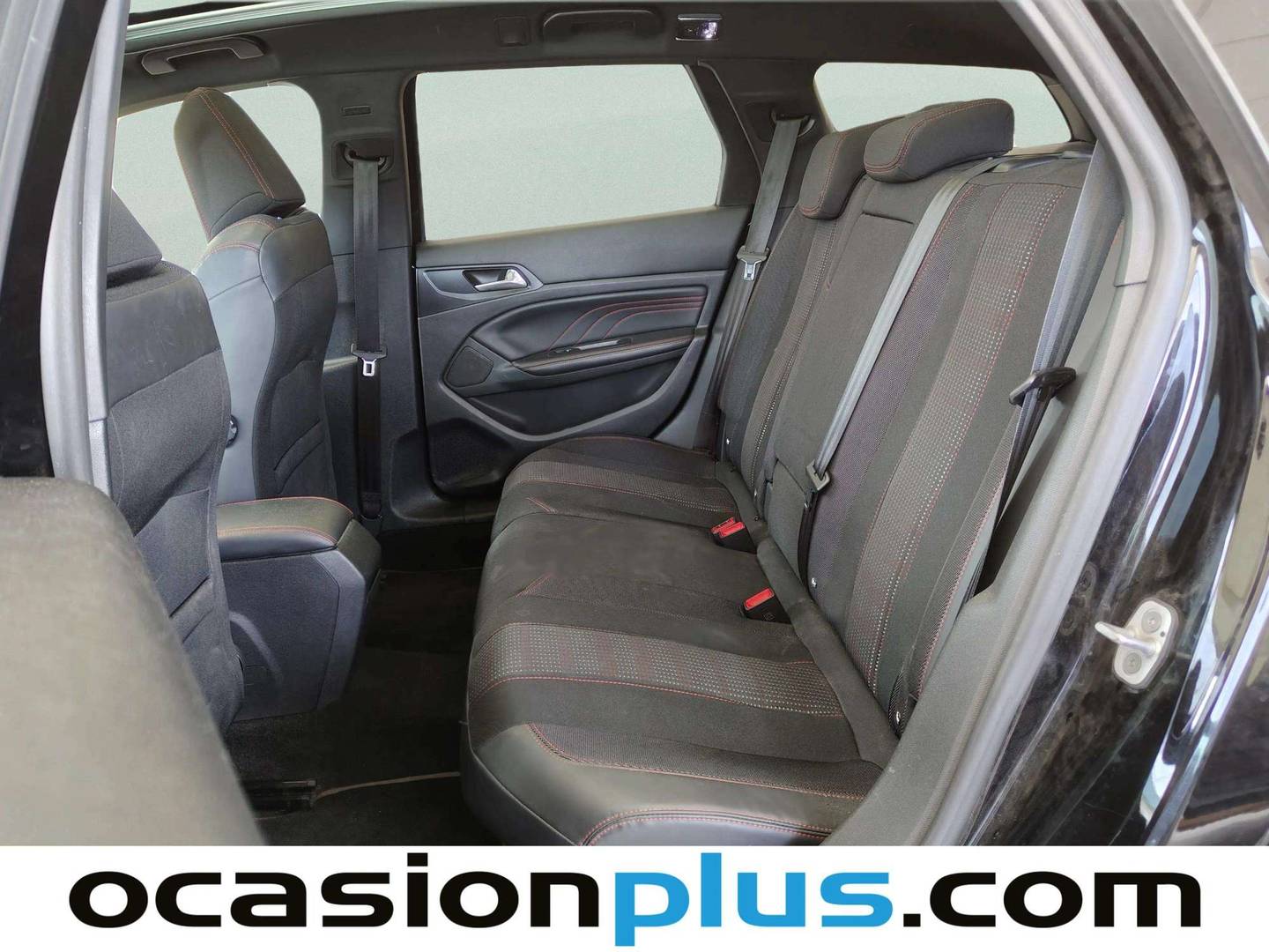 Foto asientos traseros Peugeot 308 Peugeot 308 SW 2.0 BlueHDI GT Line (150 CV)