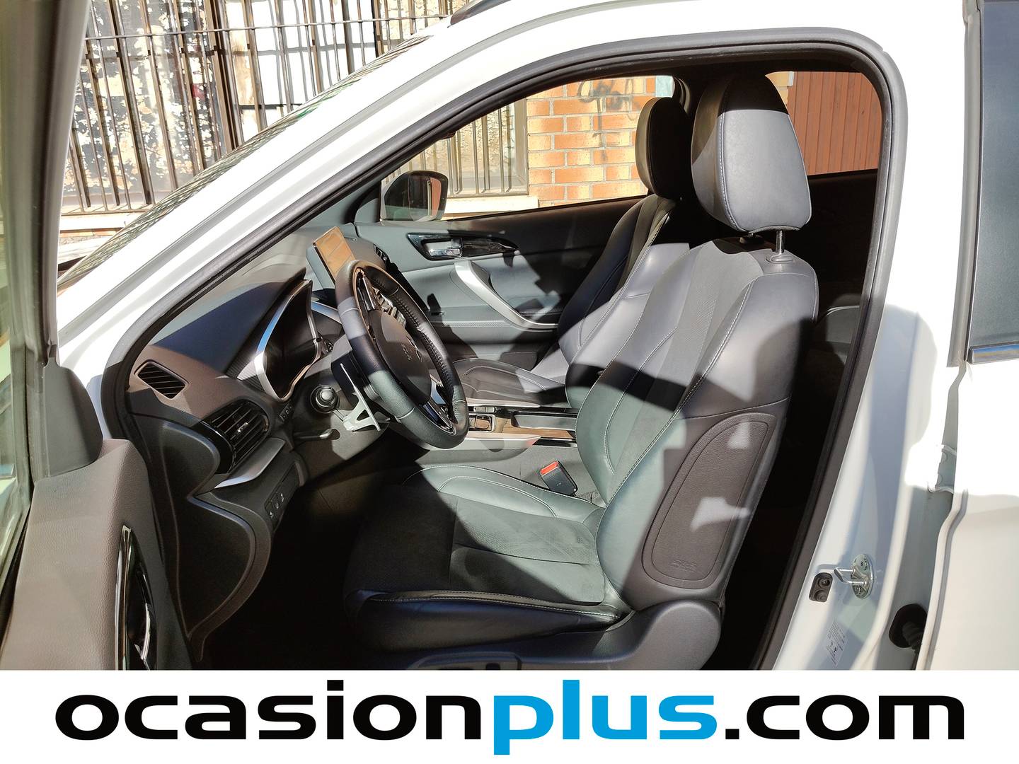 Foto Mitsubishi Eclipse Cross Mitsubishi Eclipse Cross 2.4 PHEV Kaiteki 4WD Auto (188 CV)