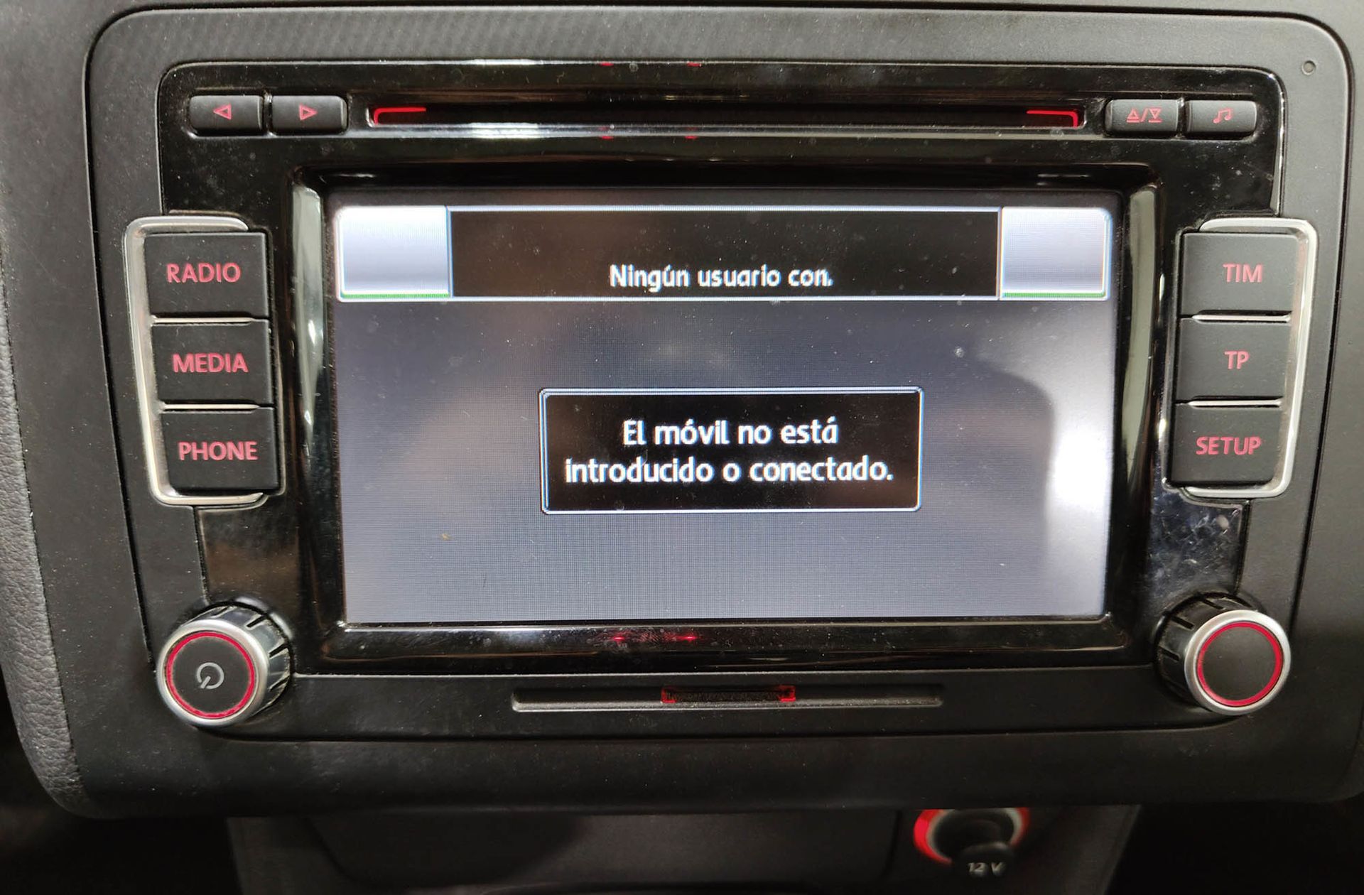 Volkswagen Touran Advance 1.6 TDI - foto 31