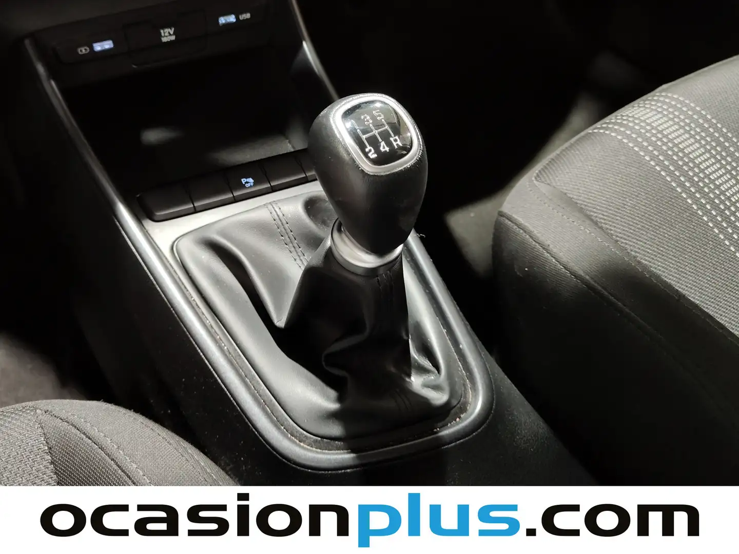 Foto Hyundai Bayon Hyundai Bayon 1.2 MPI Klass (84 CV)