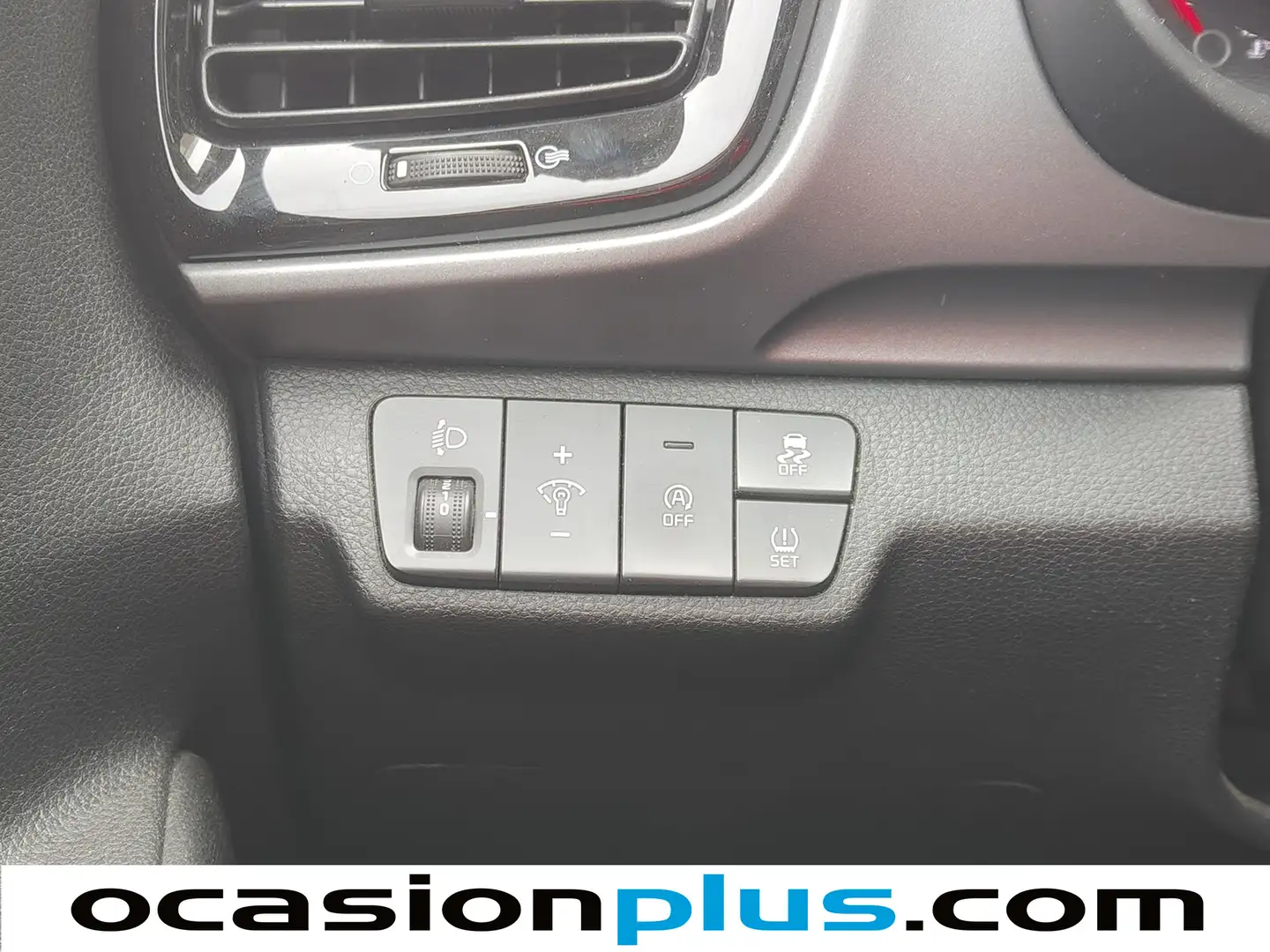 Foto KIA Stonic Kia Stonic 1.2 DPi Drive (84 CV)