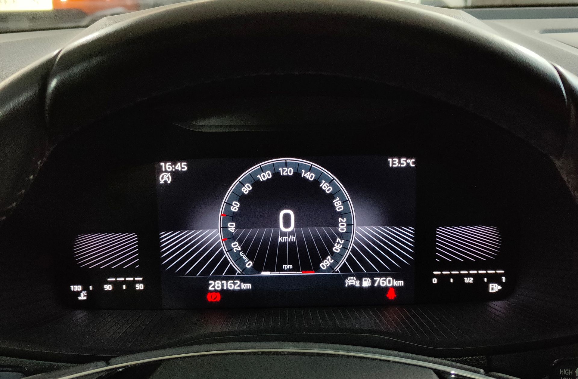 Škoda Karoq 2.0 TDI Selection - foto 24