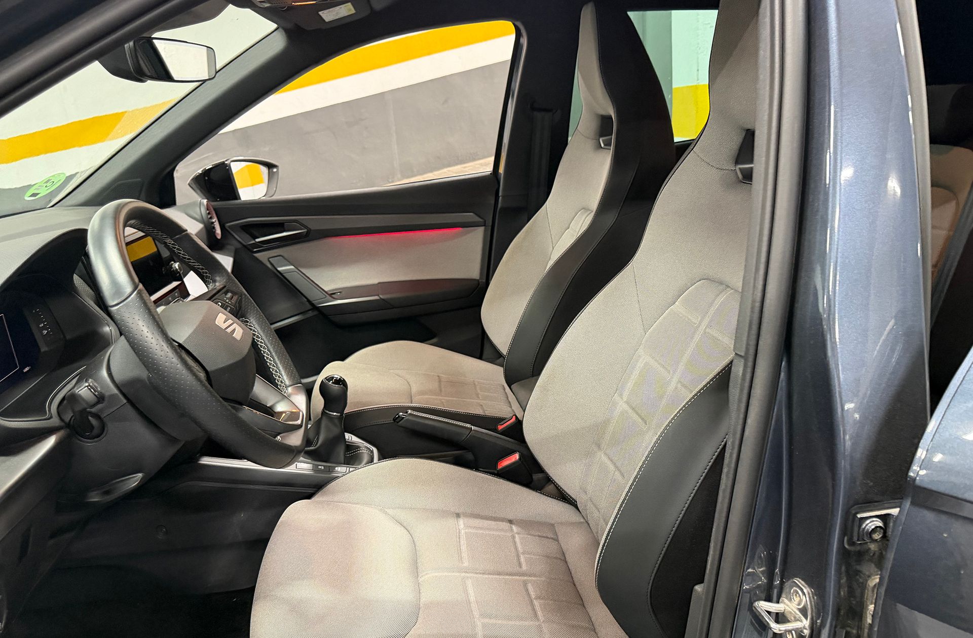 SEAT Arona 1.0 TSI FR - foto 12