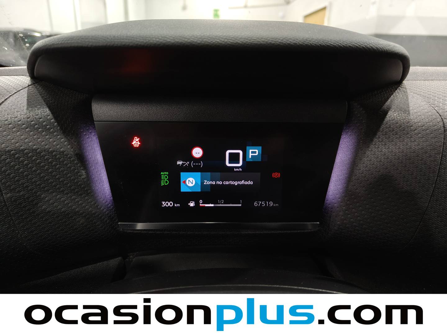 Foto Citroën C4 Citroen C4 BlueHDi 130 S&S Shine EAT8 (130 CV)