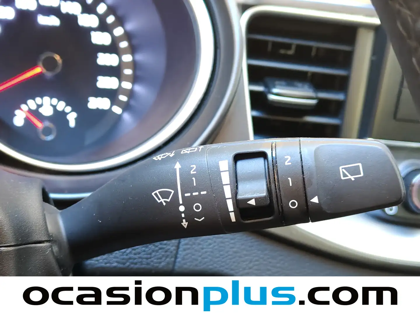 Foto KIA Ceed Kia Ceed 1.0 T-GDi Concept (100 CV)