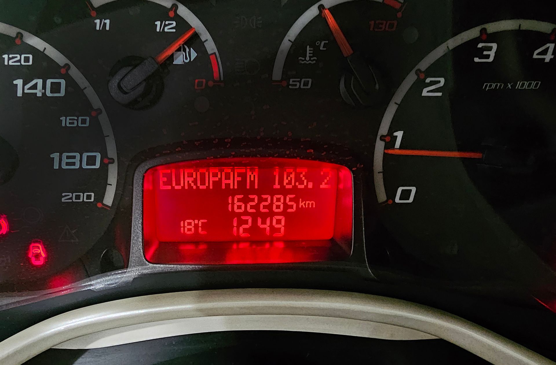 Ford Ka 1.3 TDCi Titanium - foto 6
