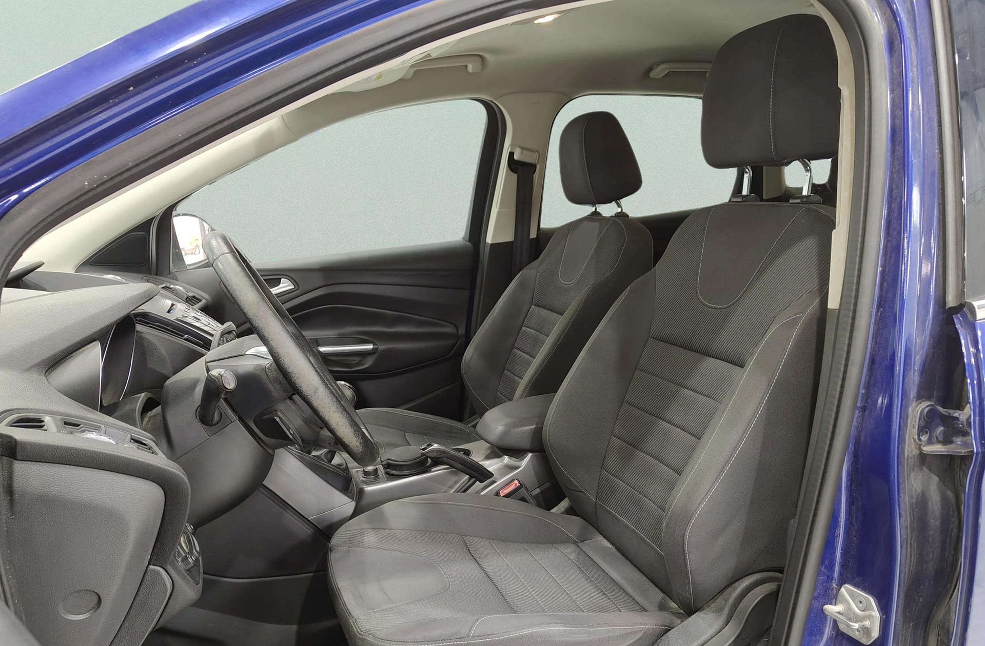 Ford Kuga 1.6 EcoBoost 4x2 Trend - foto 7