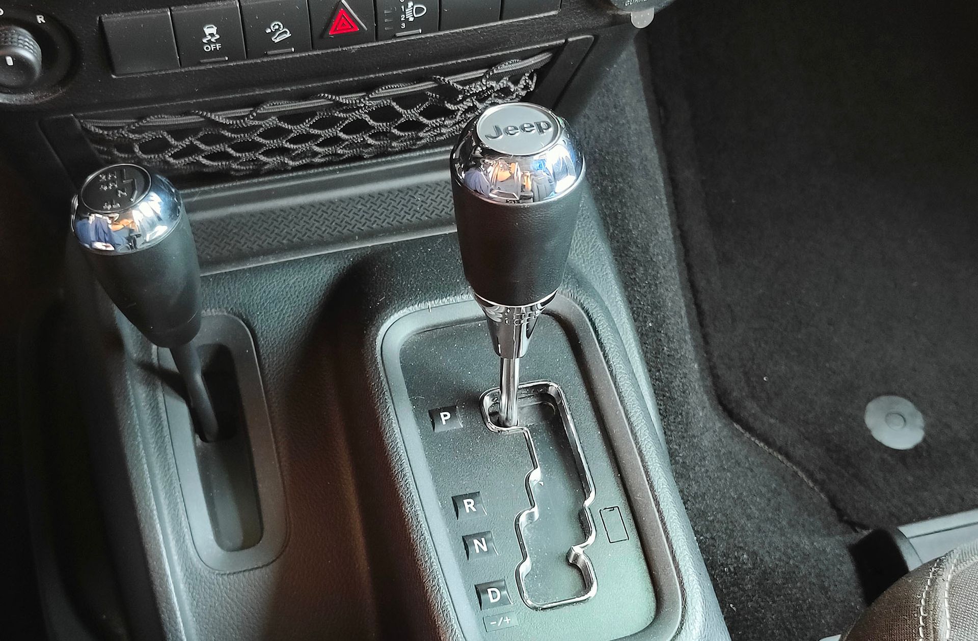 Jeep Wrangler 2.8 CRD Rubicon Recon - foto 6