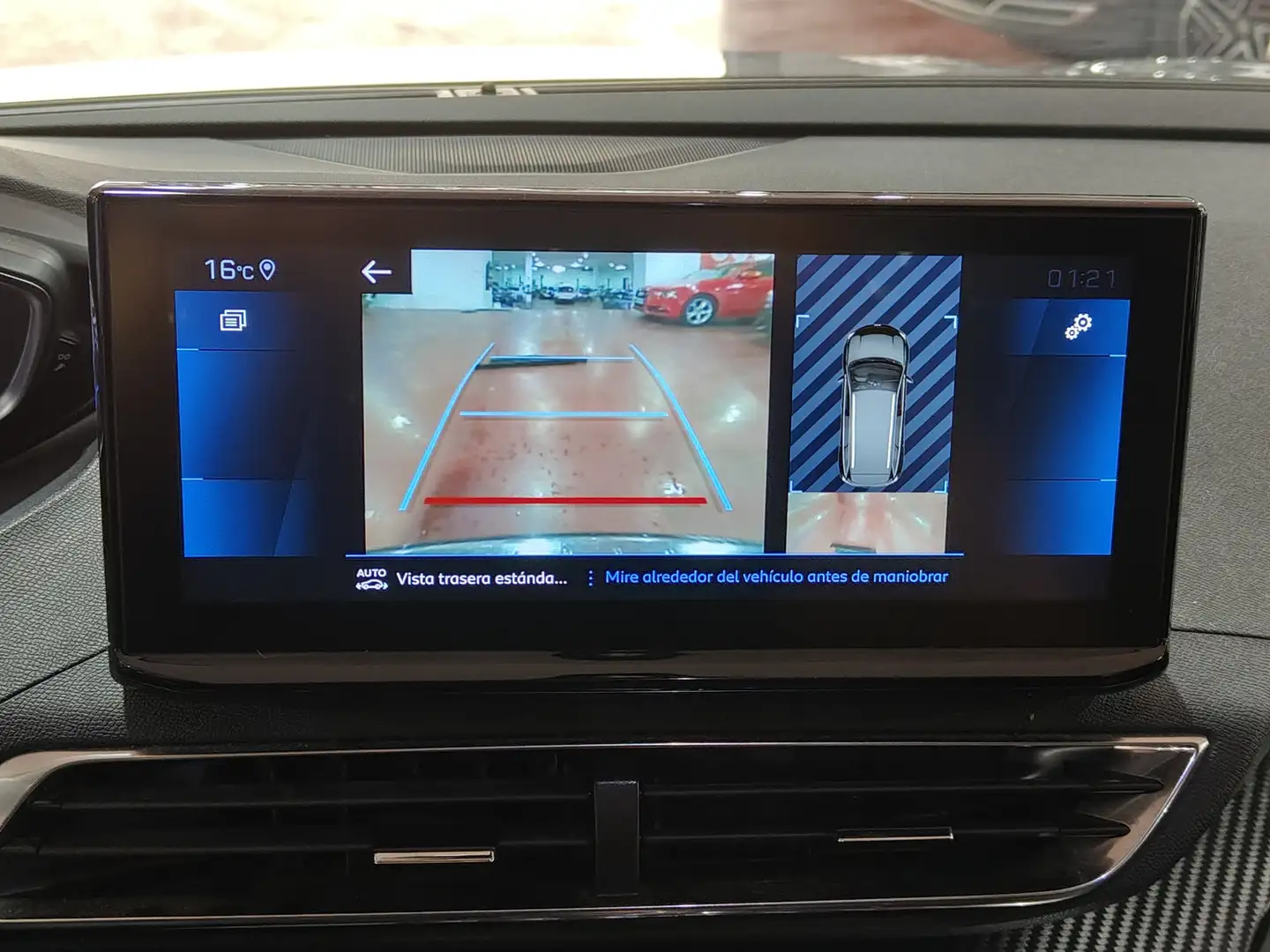 Foto Peugeot 5008 Peugeot 5008 PureTech 130 S&S Allure EAT8 (130 CV) 7 Plazas