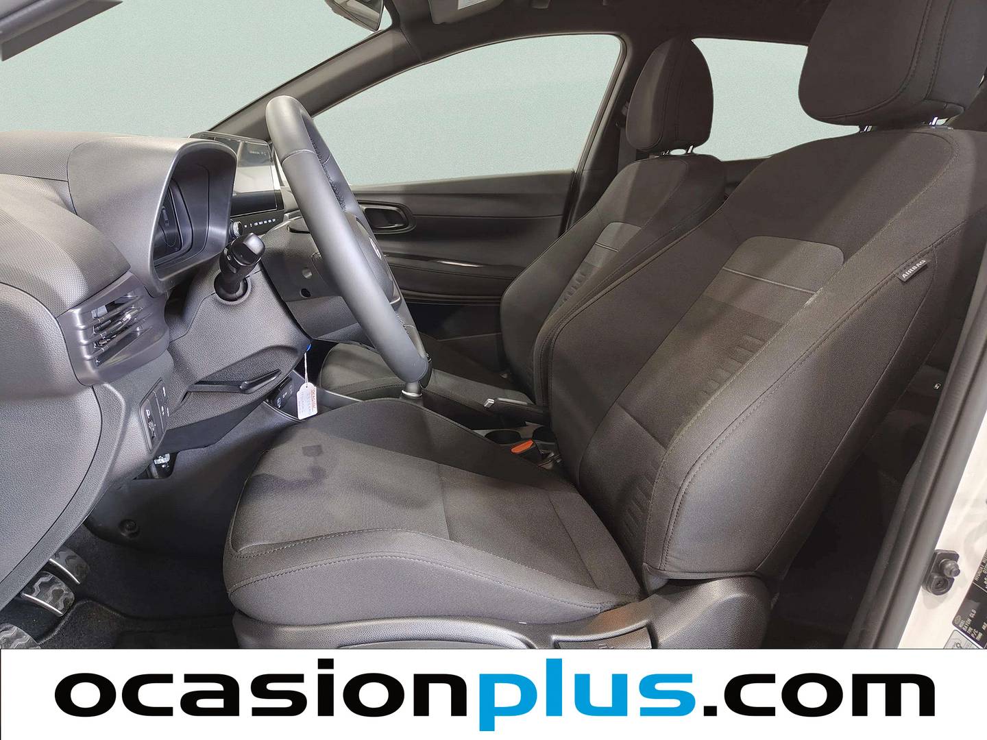 Foto asientos delanteros Hyundai Bayon Hyundai Bayon 1.0T Black Line (90 CV)