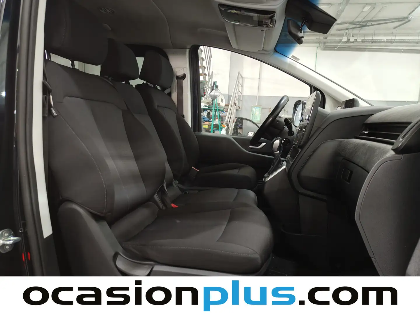 Foto Hyundai Staria Hyundai Staria 2.2 CRDI Maxx 9S  (177 CV) 9 Plazas