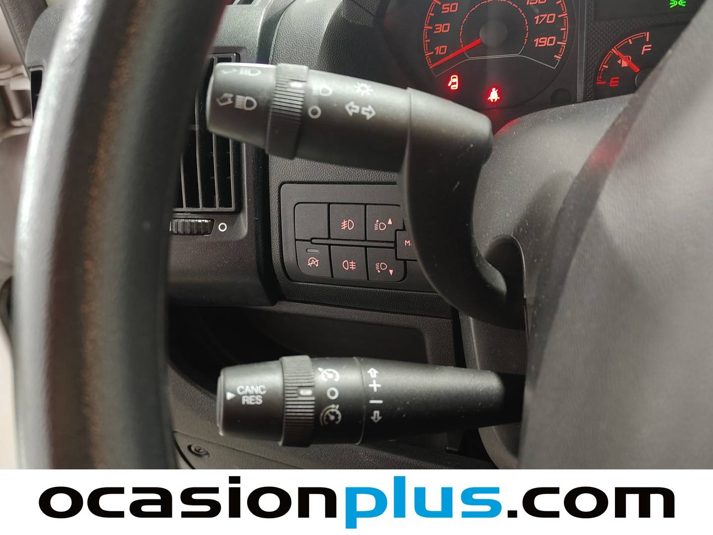 Foto Citroën Jumper Citroen Jumper Furgon BlueHDi 140 35 L2H2 (140 CV) 2 Plazas Camper