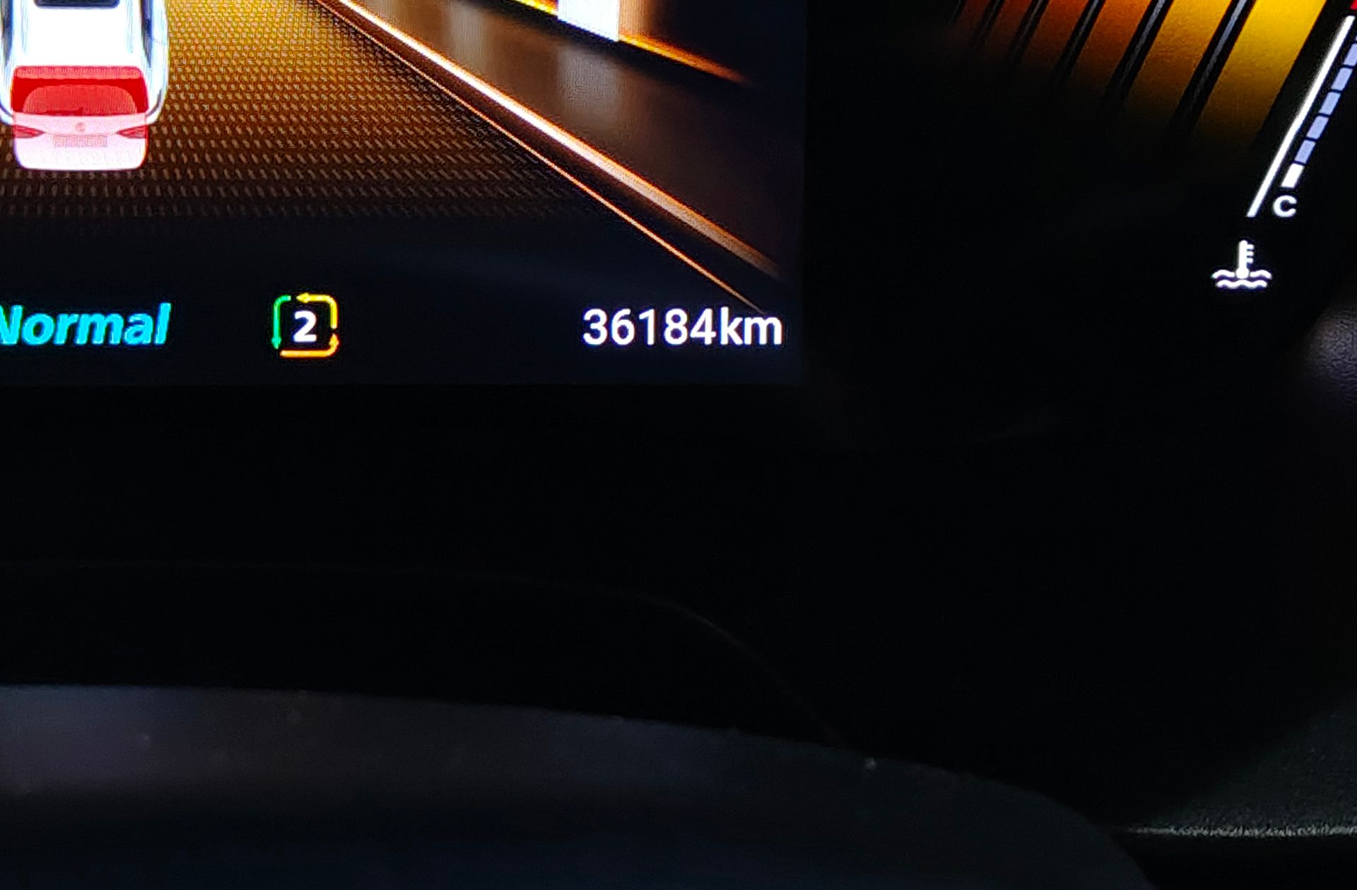 MG ZS 1.5 Hybrid+ Luxury - foto 13