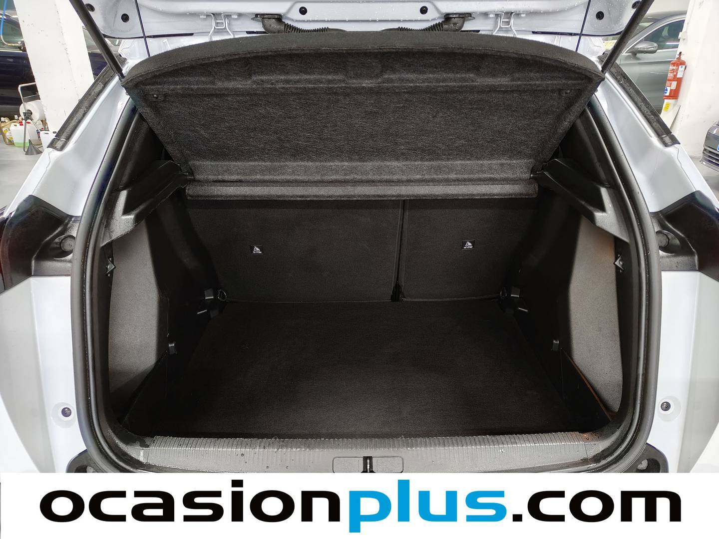 Foto Peugeot 2008 Peugeot 2008 PureTech 100 S&S Allure (100 CV)