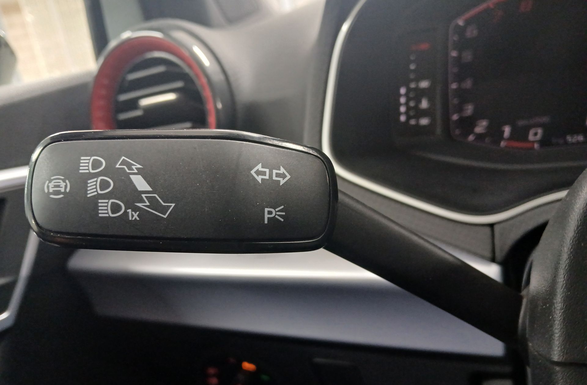 SEAT Ibiza 1.5 TSI FR XL DSG - foto 23