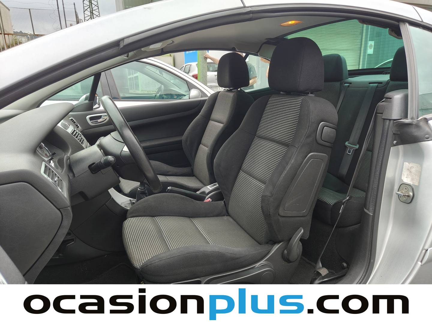 Foto Peugeot 307 Peugeot 307 CC CC 2.0 16v Cabrio (143 CV)