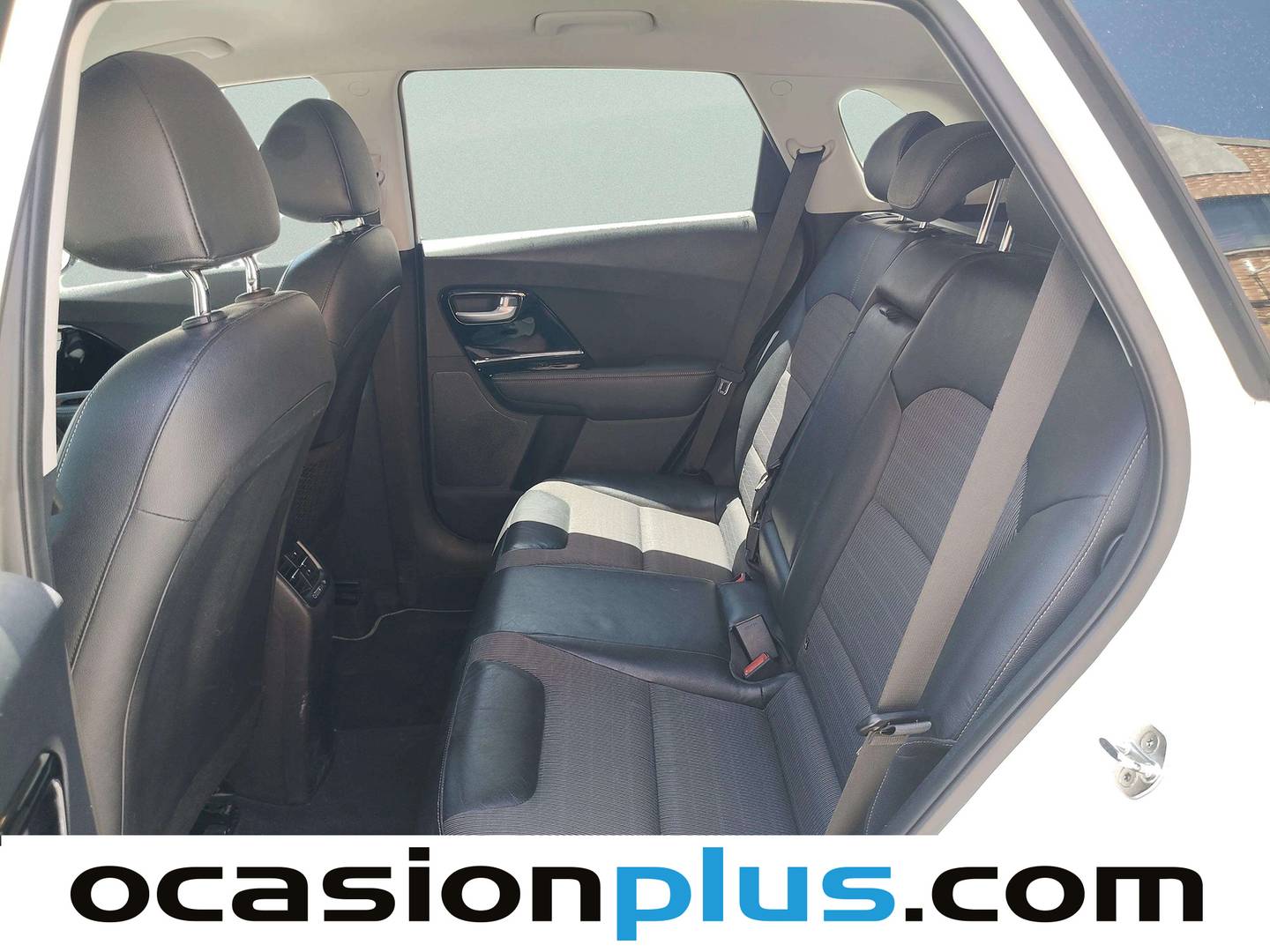 Foto asientos traseros KIA Niro KIA Niro 1.6 GDi HEV Híbrido Drive (141 CV)