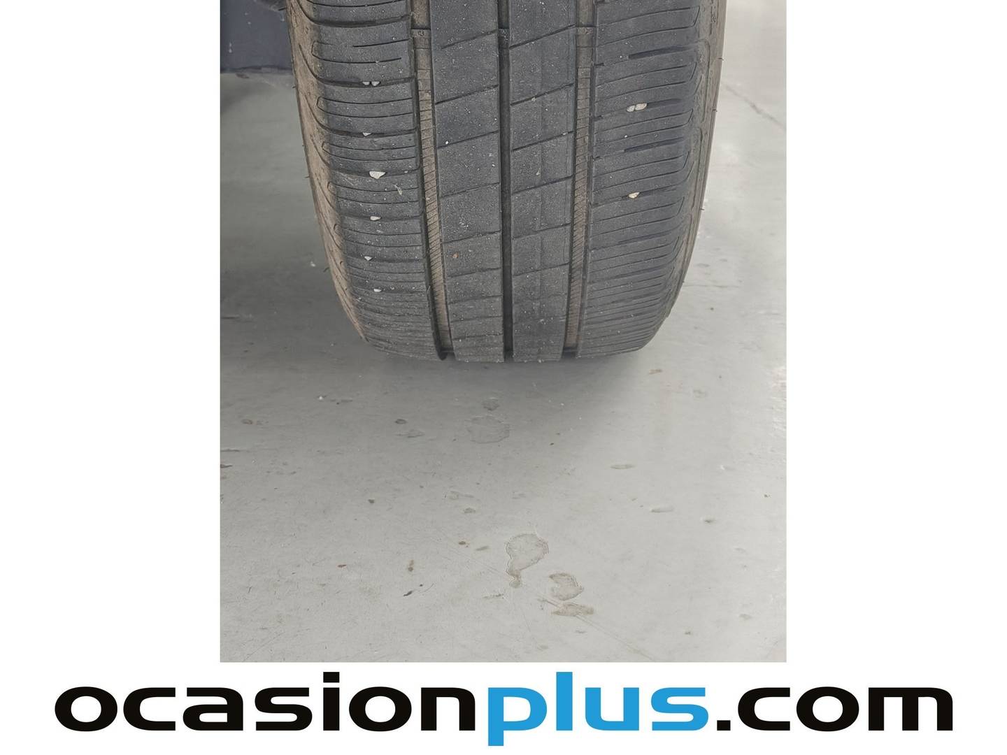 Foto Citroën C4 X Citroen C4 X PureTech 130 S&S Plus EAT8 (131 CV)