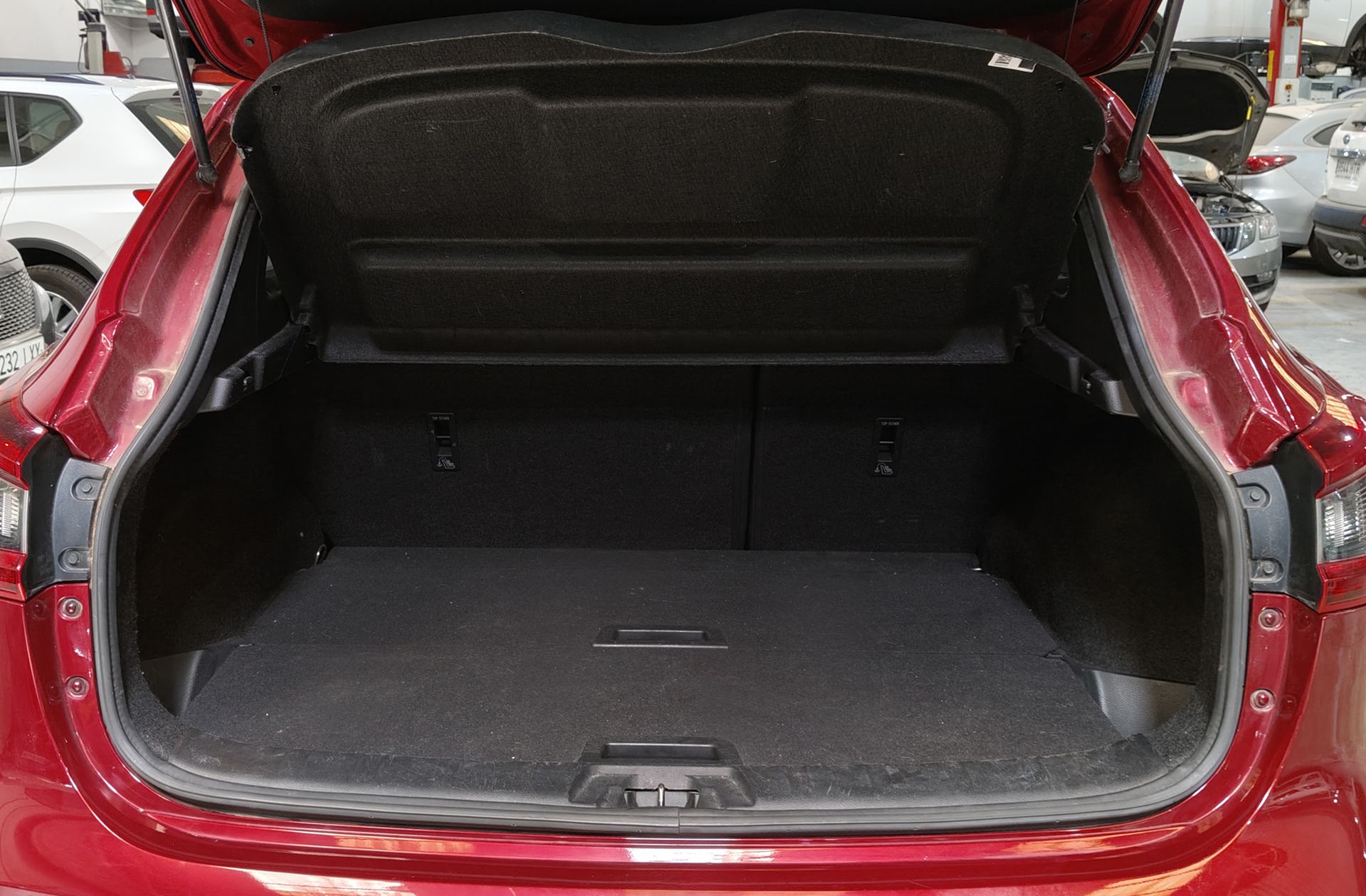 Nissan Qashqai DIG-T 115 N-Connecta 4x2 - foto 18