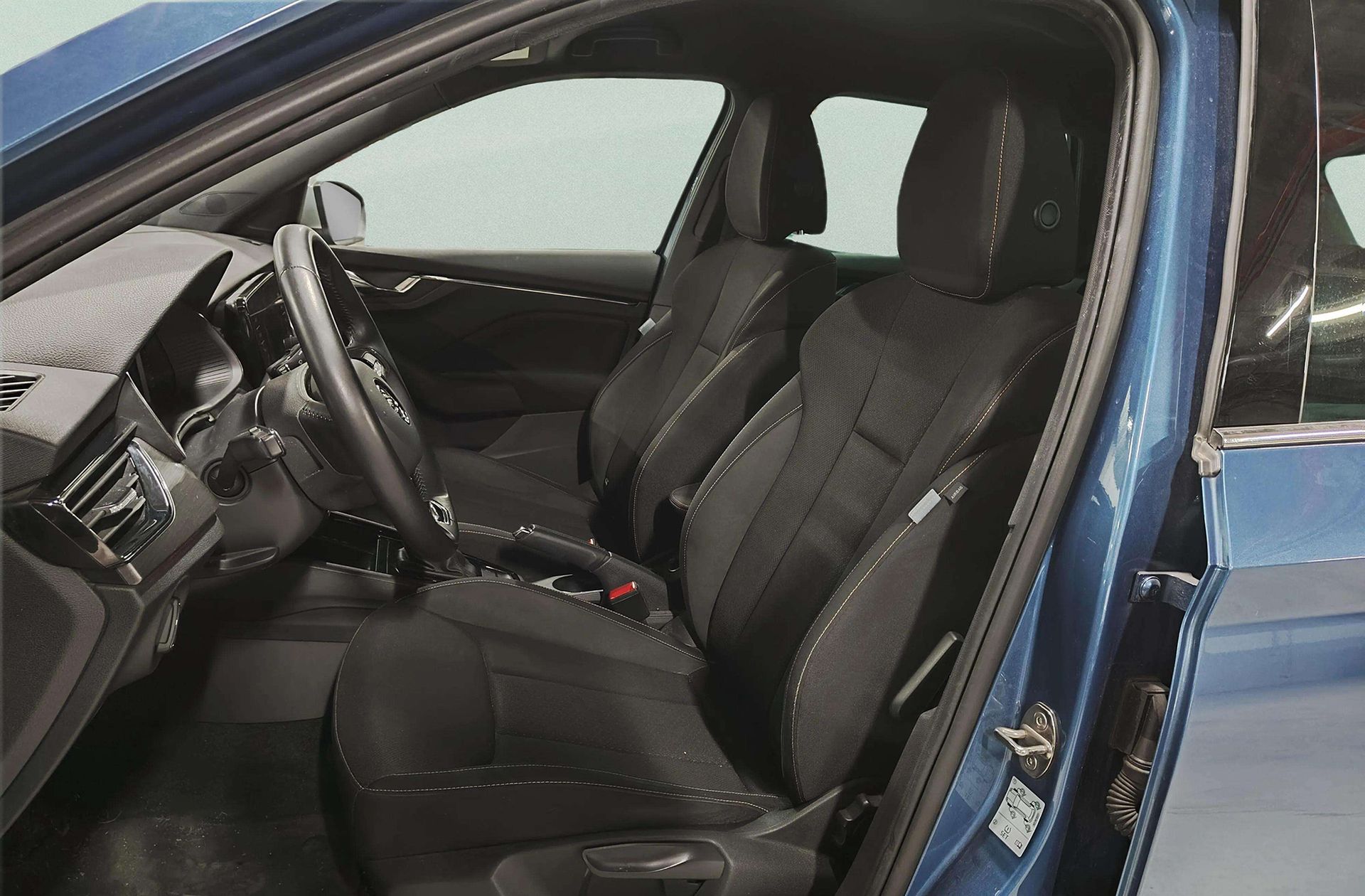 Škoda Kamiq 1.0 TSI Scout DSG - foto 10