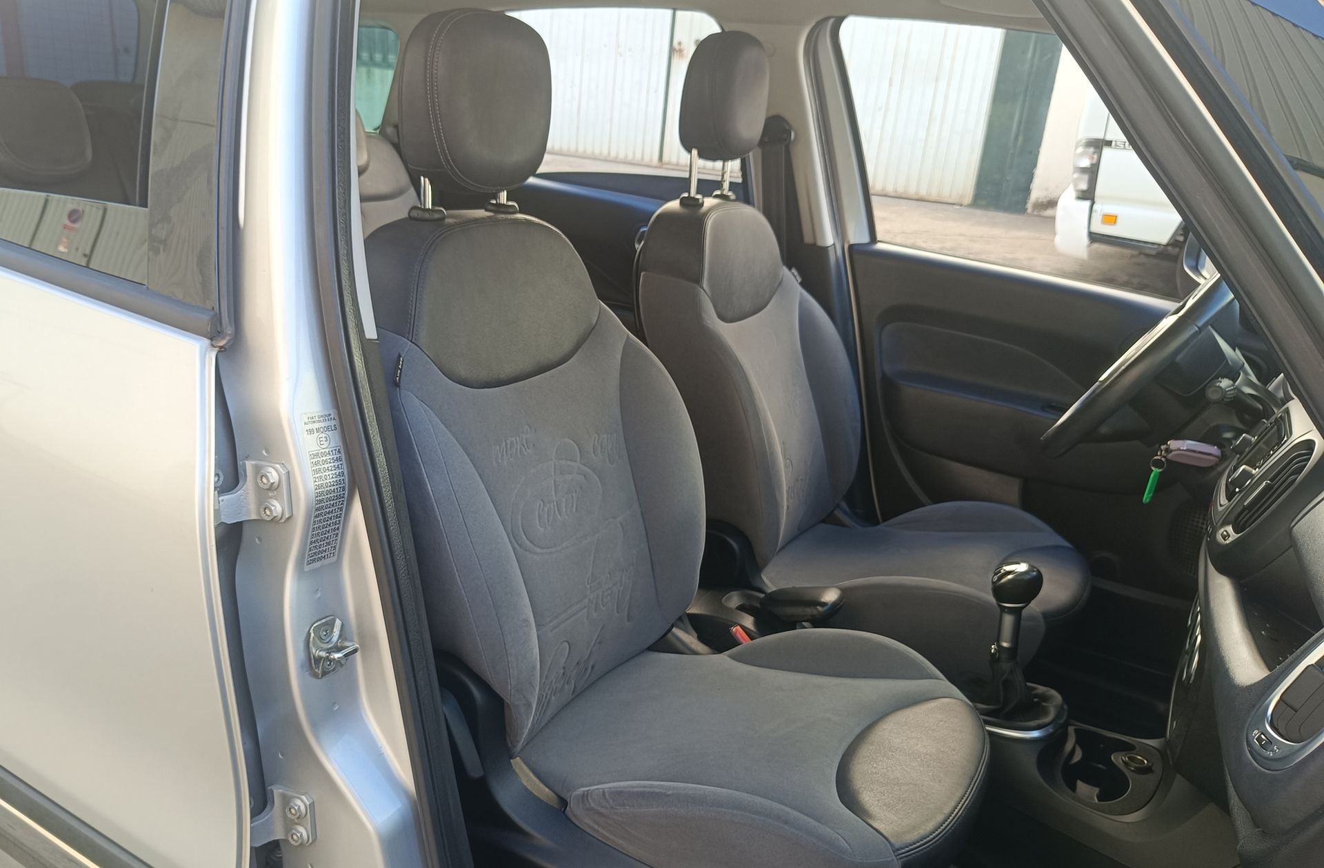 Fiat 500L 1.3 16v MultiJet II Living 7 plazas - foto 16