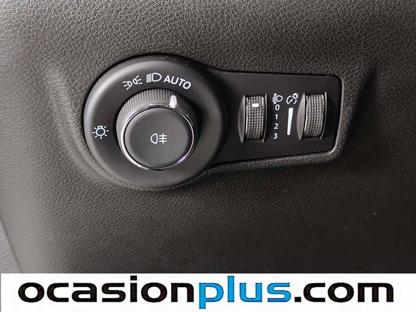 Foto Jeep Compass Jeep Compass 1.3 Gse T4 Longitude FWD MT (130 CV)