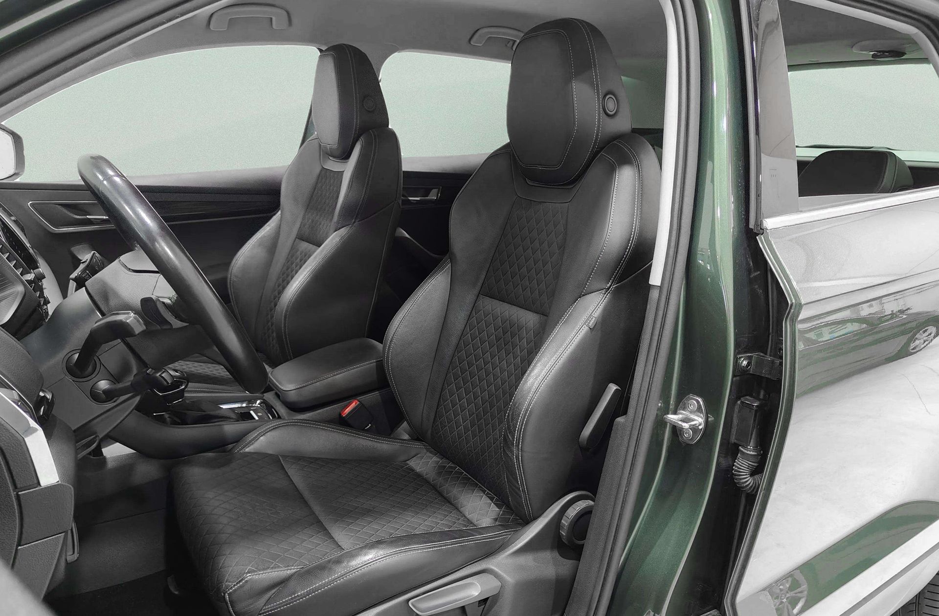 Škoda Karoq 1.5 TSI ACT Style DSG - foto 11