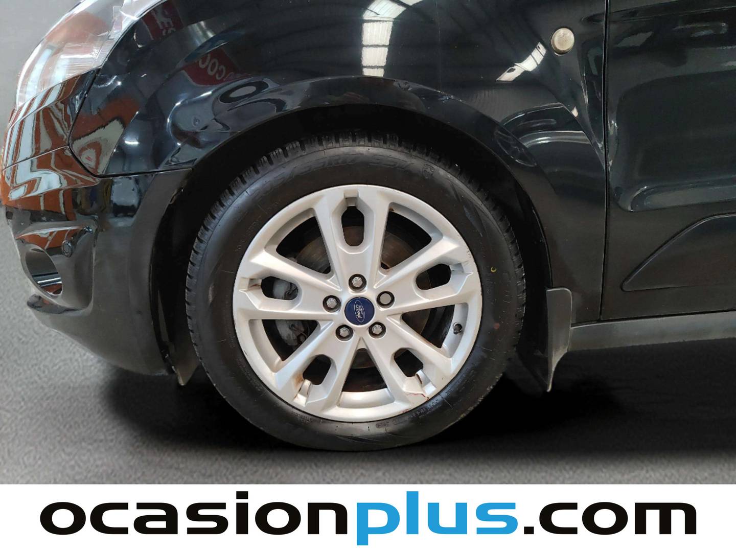 Foto Ford Tourneo Connect Ford Tourneo Connect 1.5 TDCI S&S Titanium  (120 CV)