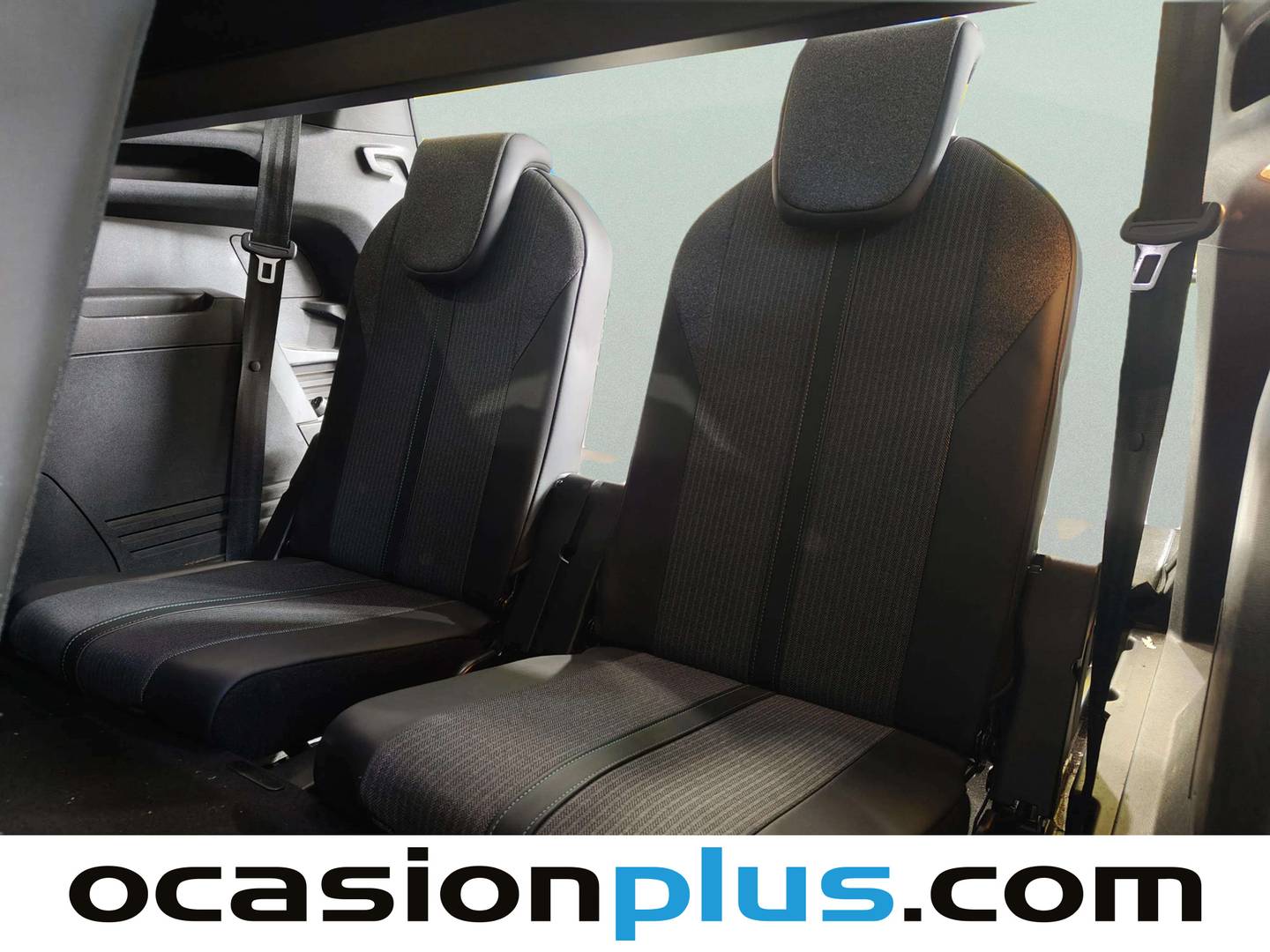 Foto asientos delanteros Peugeot 5008 Peugeot 5008 BlueHDI 130 S&S Allure Pack EAT8 (130 CV) 7 Plazas