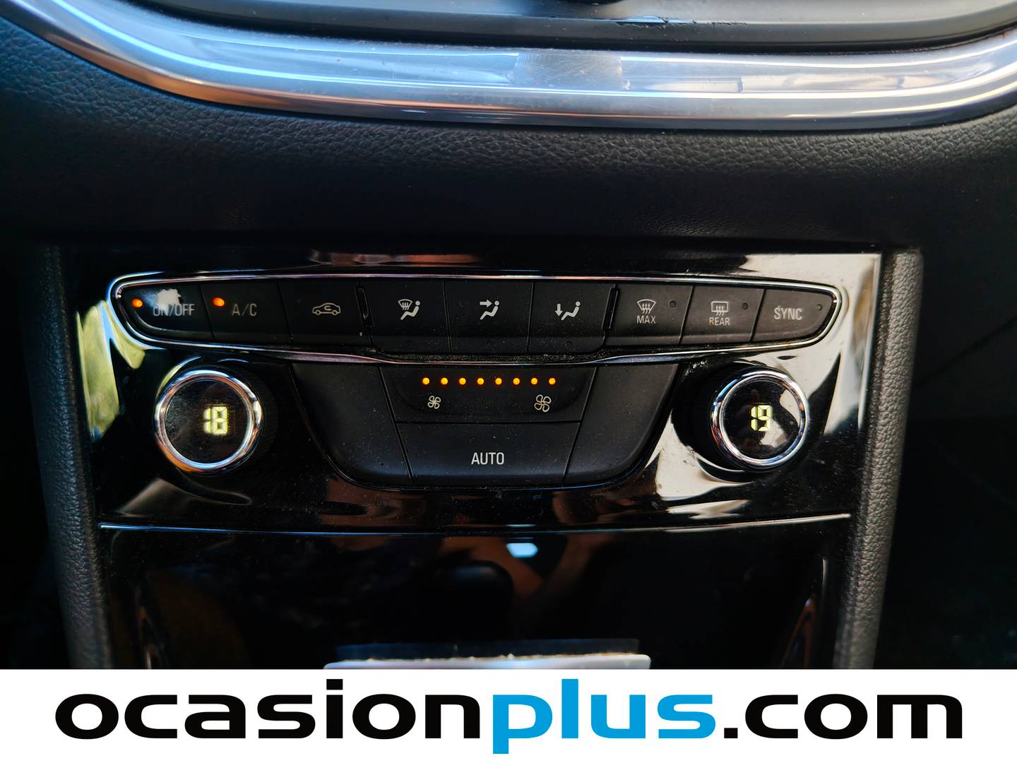 Equipamiento del Opel Astra Opel Astra 1.6 CDTi Dynamic (110 CV)
