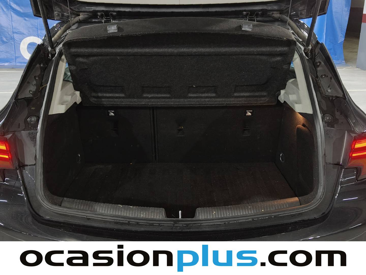 Fotos maletero Opel Astra Opel Astra 1.6 CDTI S&S Excellence (136 CV)