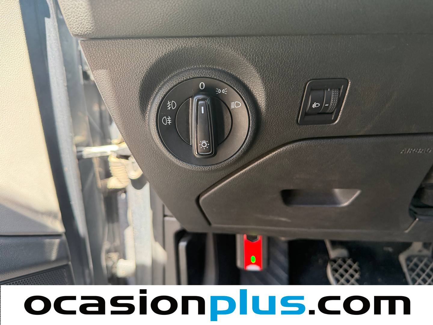 Extras del Seat León Seat León 1.6 TDI S&S Reference (105 CV)