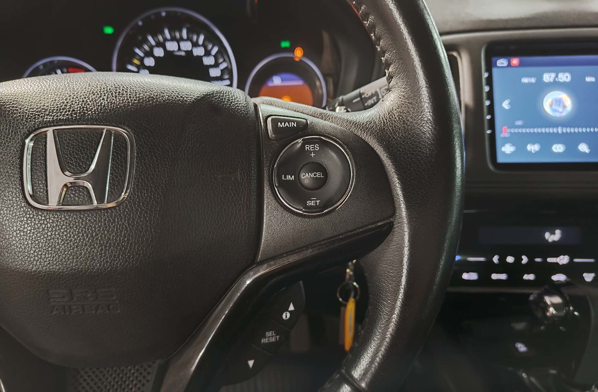 Honda HR-V 1.5 i-VTEC Elegance CVT - foto 25