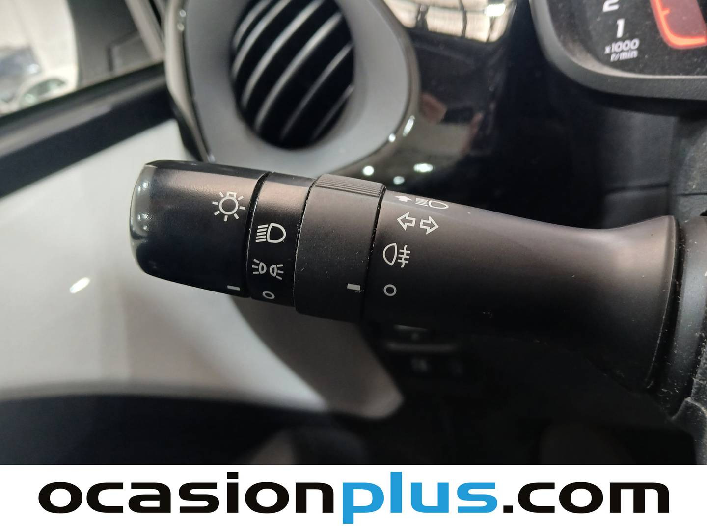 Citroën C1 Citroen C1 VTi 72 S&S Airscape Shine (72 CV) de segunda mano