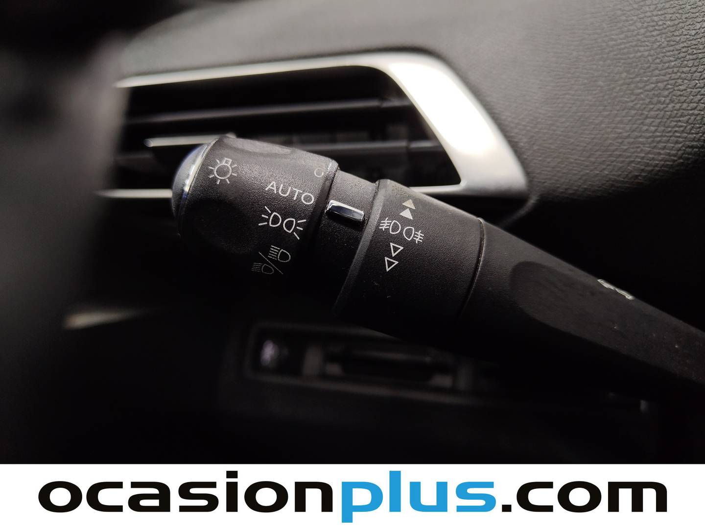 Peugeot 5008 Peugeot 5008 PureTech 130 S&S Allure (130 CV) 7 Plazas de ocasión