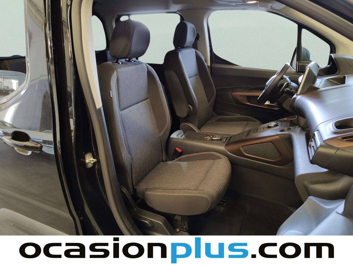 Foto Peugeot Rifter Peugeot Rifter BlueHDi 130 GT Business Standard (130 CV)