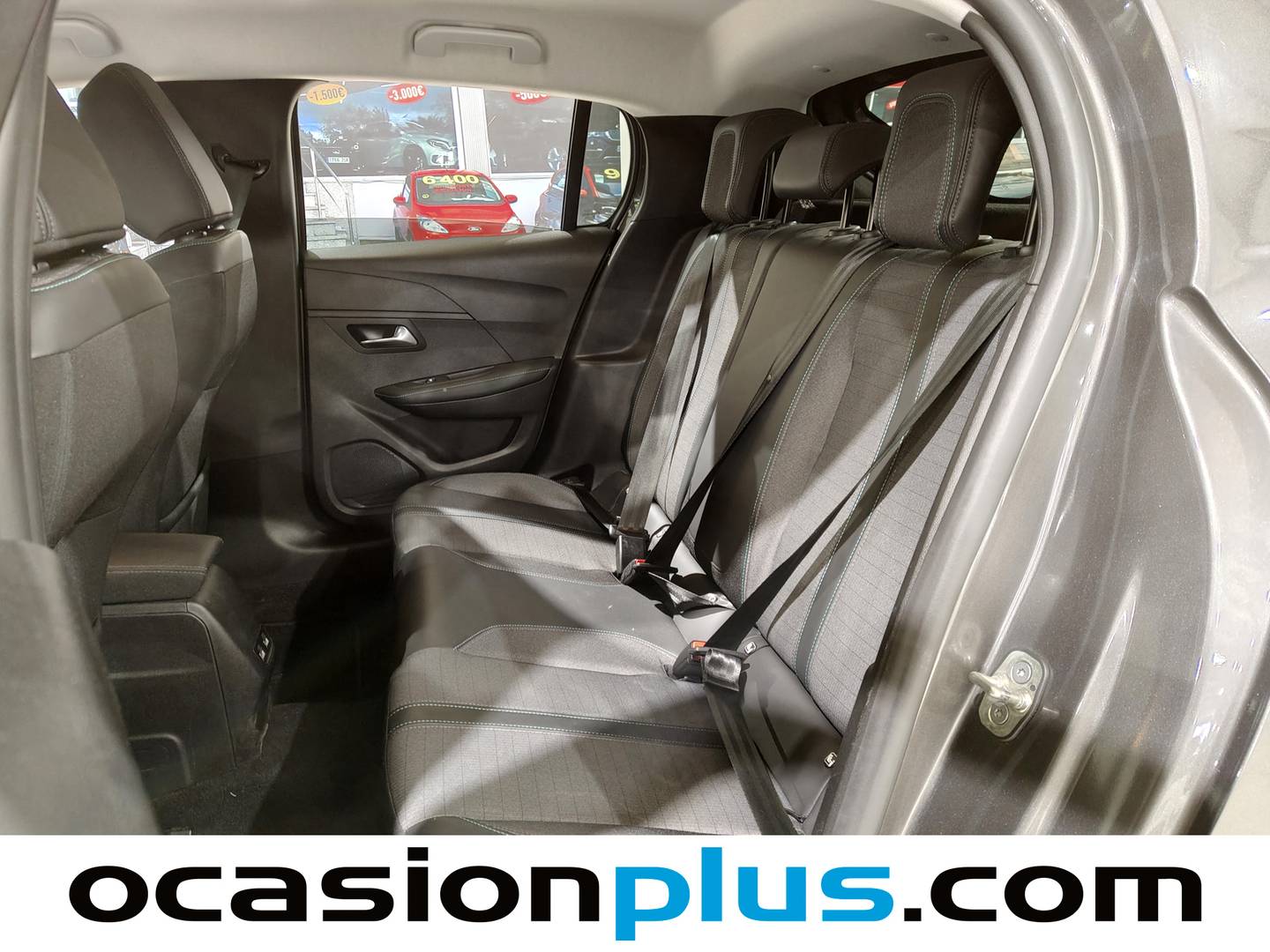 Foto Peugeot 208 Peugeot 208 PureTech 100 Allure Pack EAT8 (100 CV)