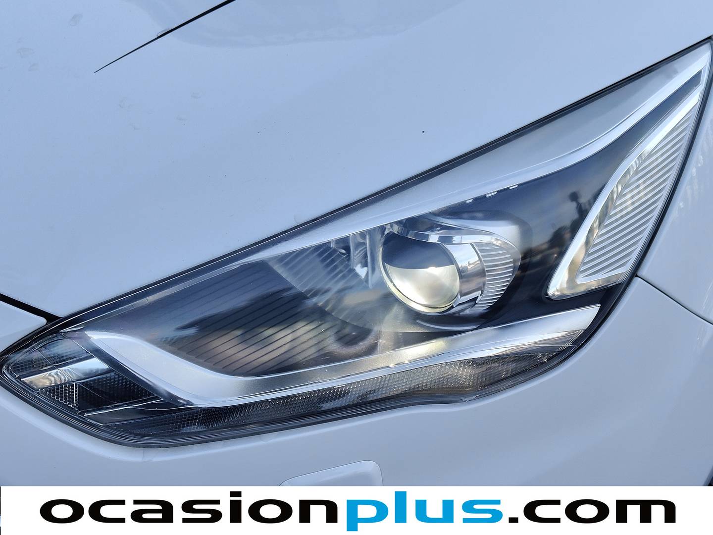 Foto Ford C-Max Ford C-Max 1.0 EcoBoost Titanium (125 CV)