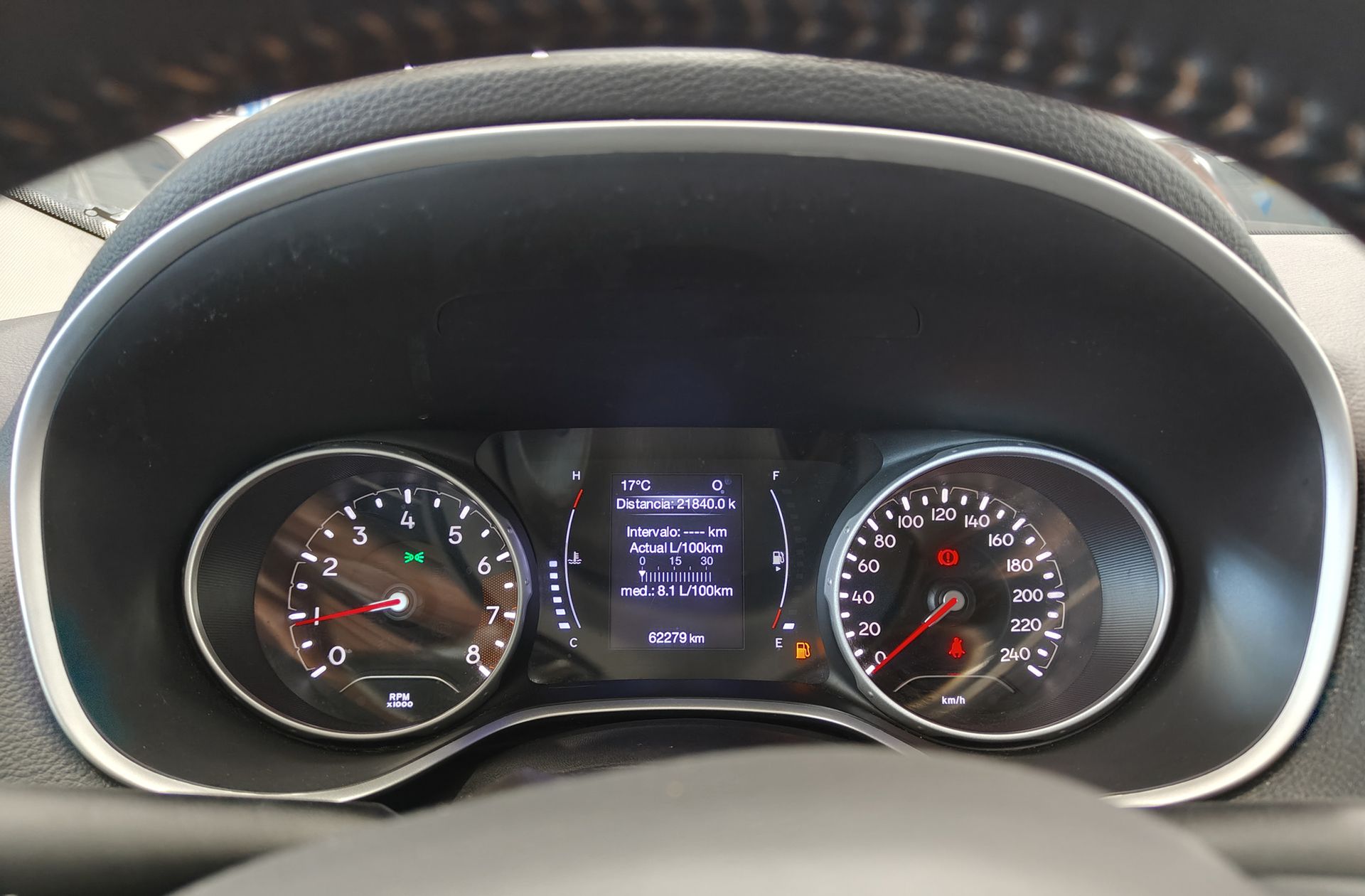 Jeep Compass 1.4 MultiAir Longitude 4x2 - foto 19