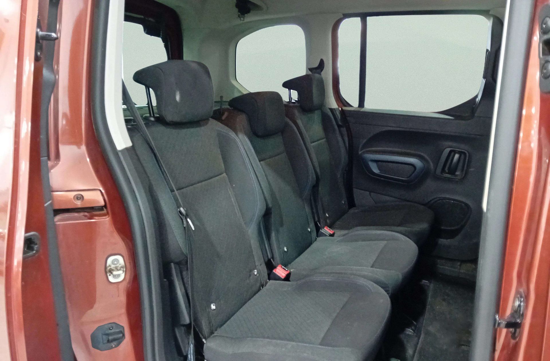 Peugeot Rifter BlueHDi 130 Allure Standard - foto 16