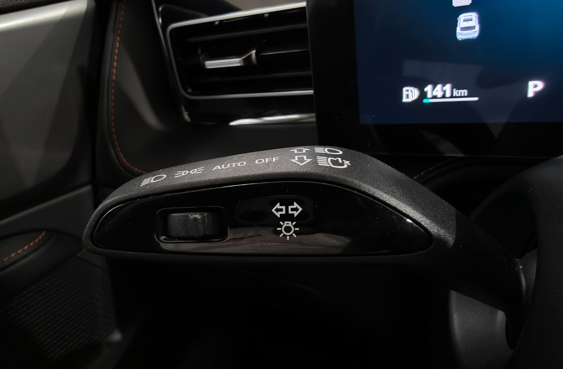 MG HS 1.5T Comfort DCT - foto 24