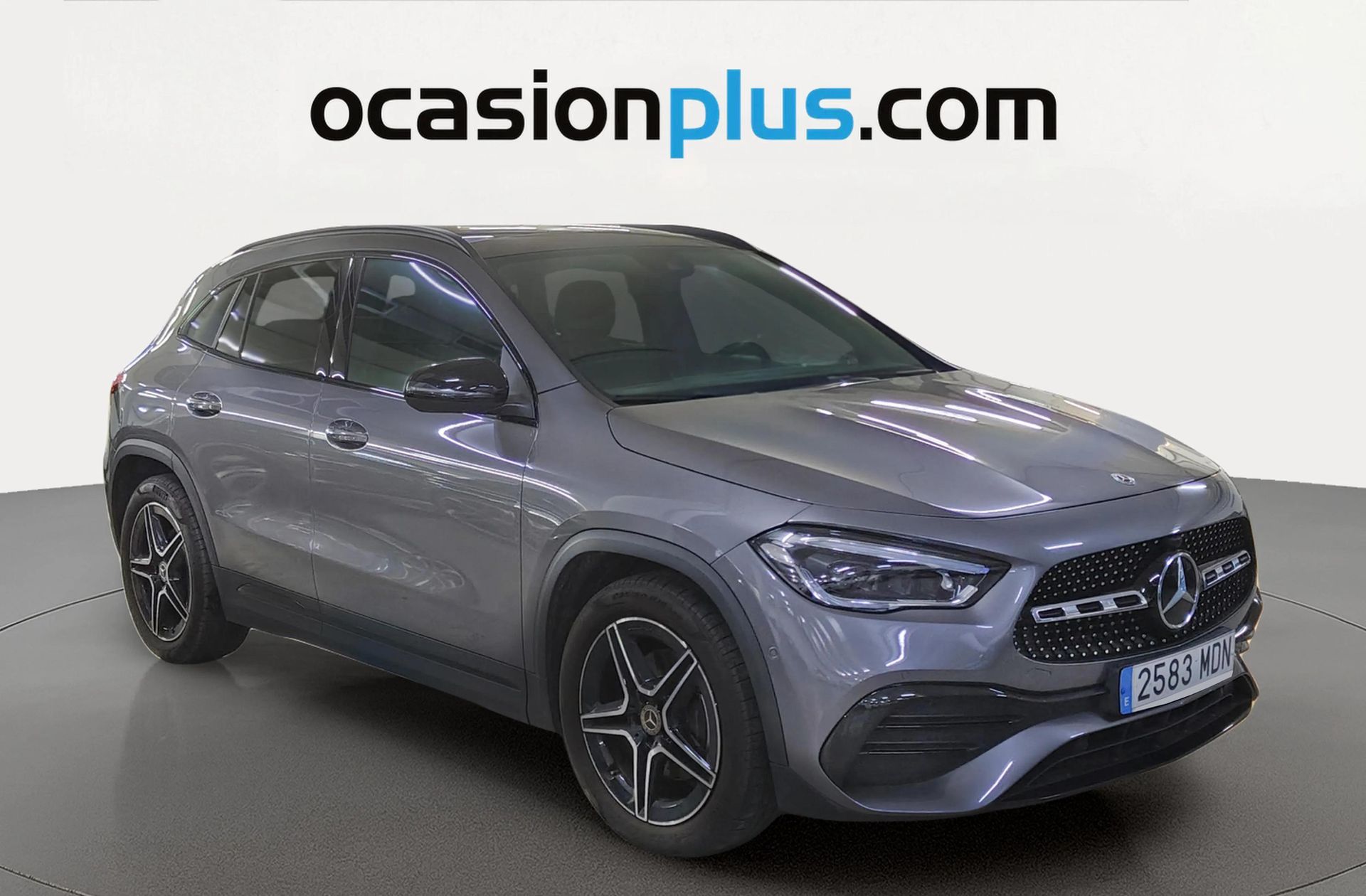 Mercedes-Benz GLA 220 d 4Matic Pack AMG - foto 2