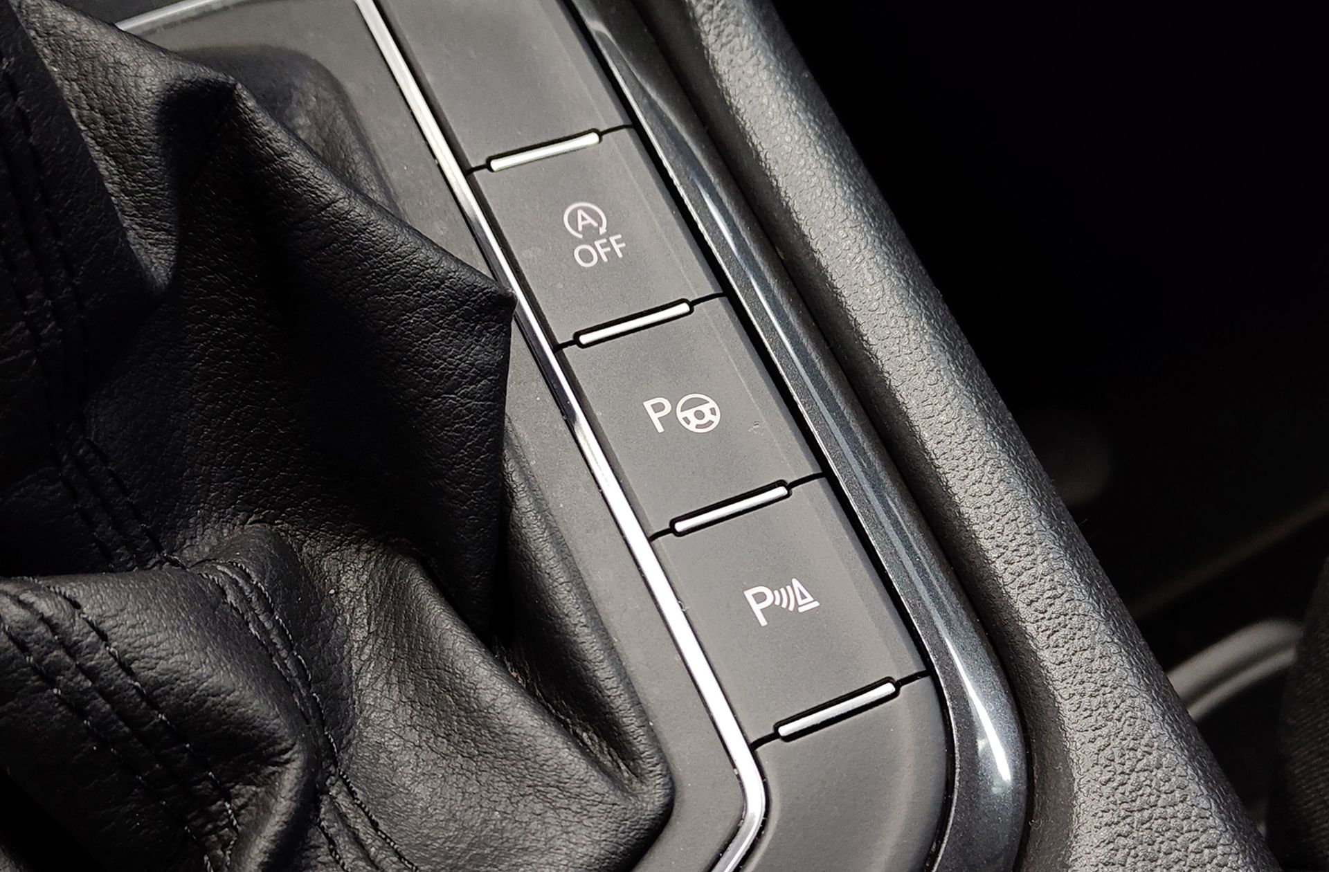Volkswagen Tiguan Advance 2.0 TDI DSG - foto 14