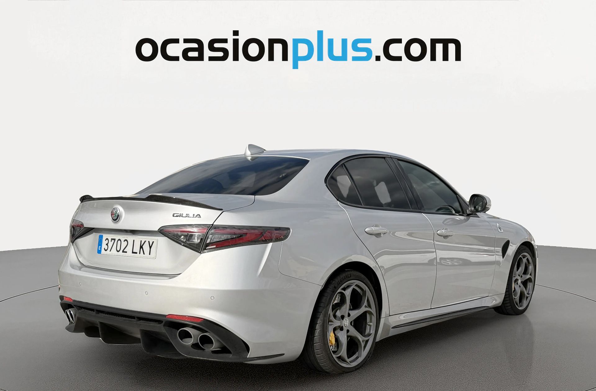 Alfa Romeo Giulia 2.9T V6 Quadrifoglio - foto 4