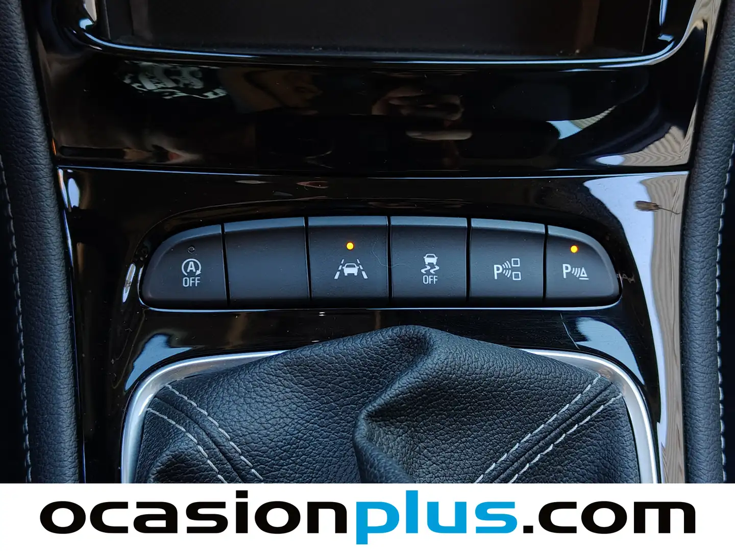 Foto Opel Astra Opel Astra 1.2 Turbo SHR Elegance (145 CV)