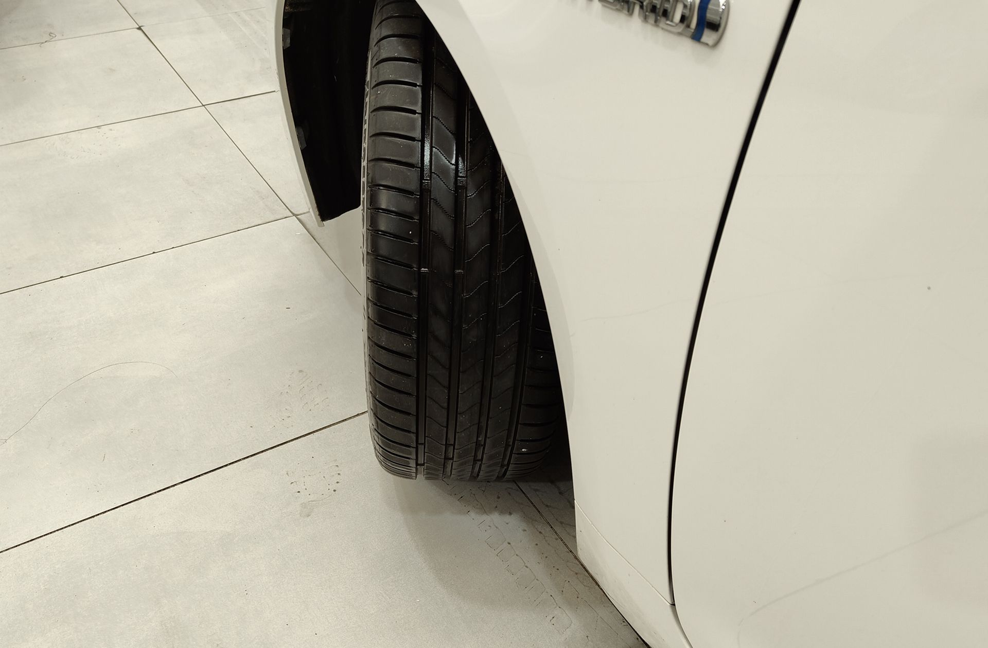 Toyota Corolla 2.0 180H Style E-CVT - foto 37