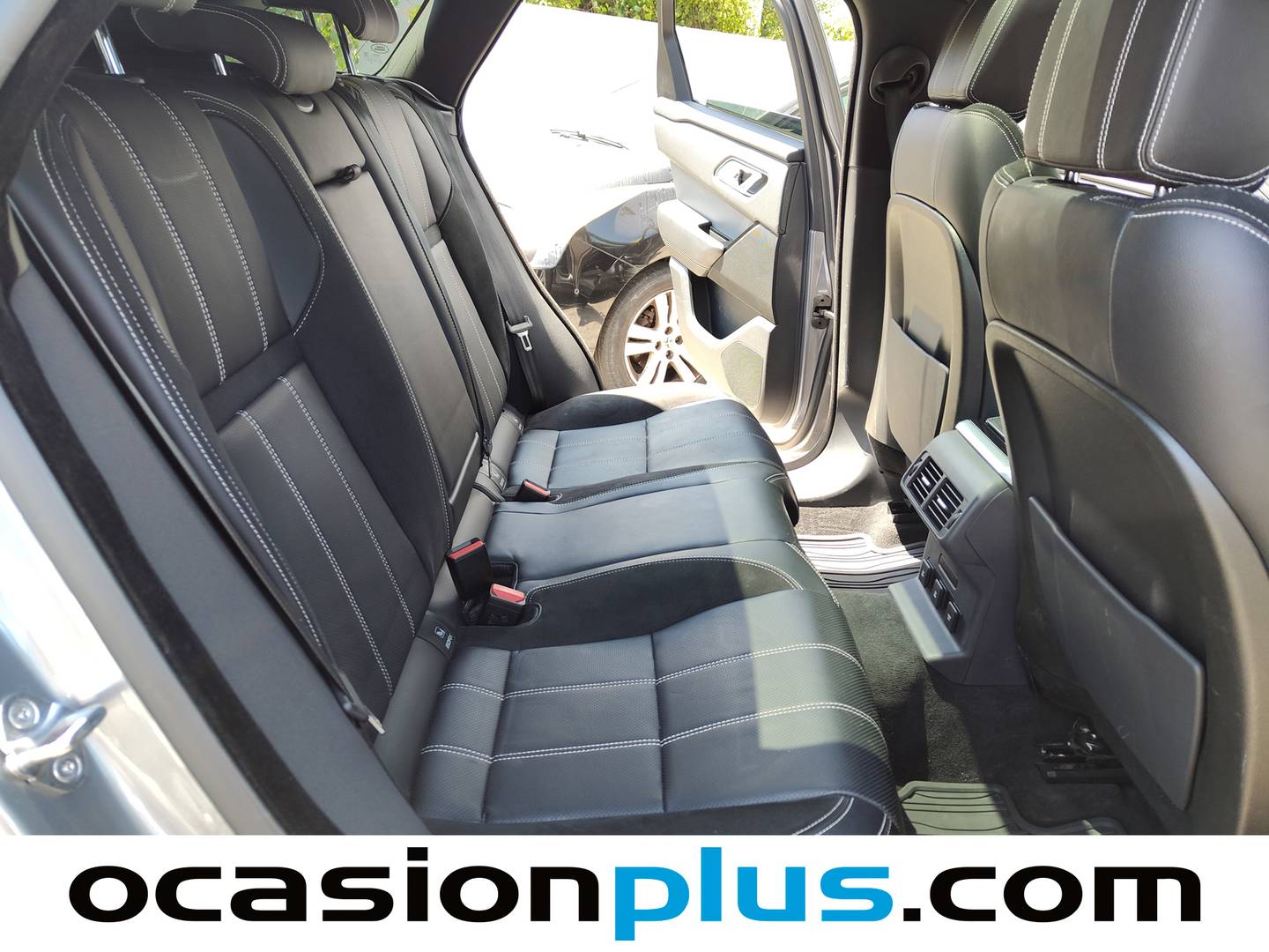 Foto Land Rover Range Rover Velar Land Rover Range Rover Velar D180 R-Dynamic S 4WD Auto (180 CV)