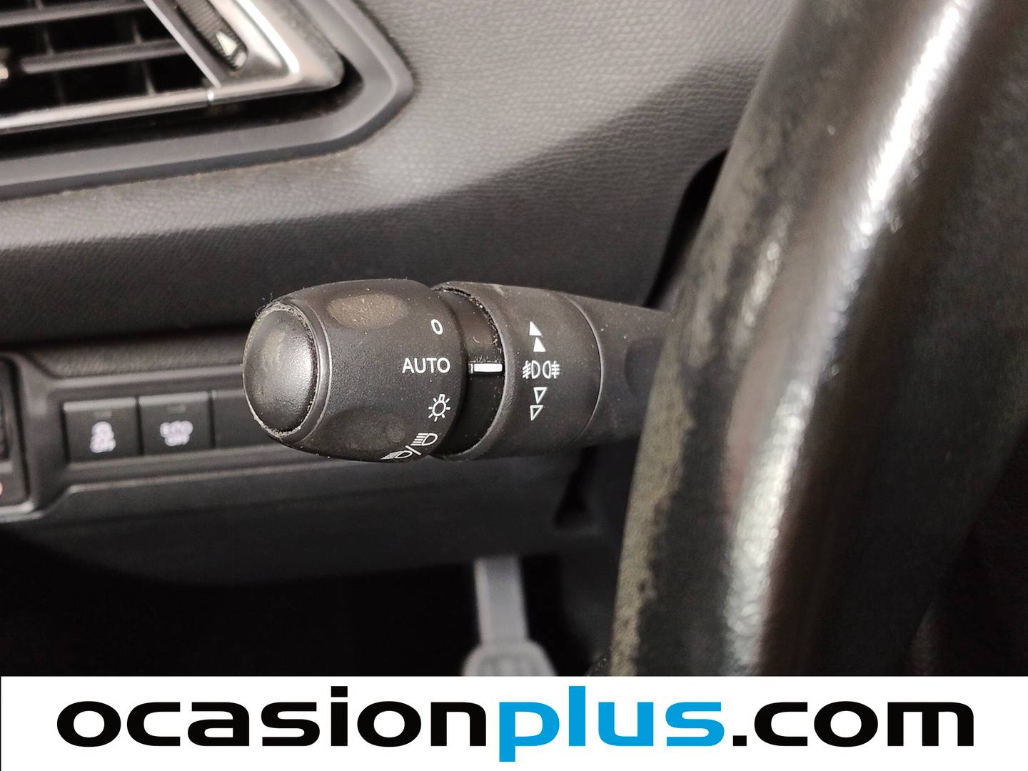 Foto Peugeot 308 Peugeot 308 PureTech 110 S&S Style (110 CV)